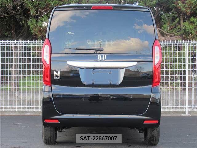 Honda N BOX 2021-10 307365-18