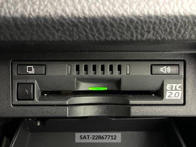 Toyota VOXY 2020-12 370303-7
