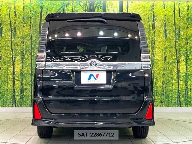 Toyota VOXY 2020-12 370303-16