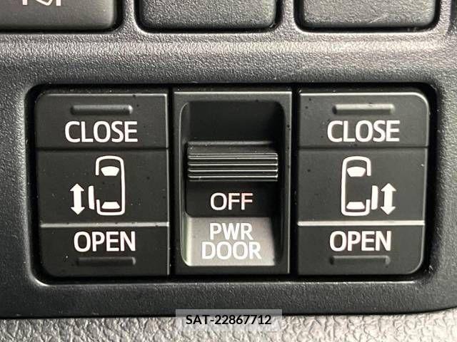 Toyota VOXY 2020-12 370303-6