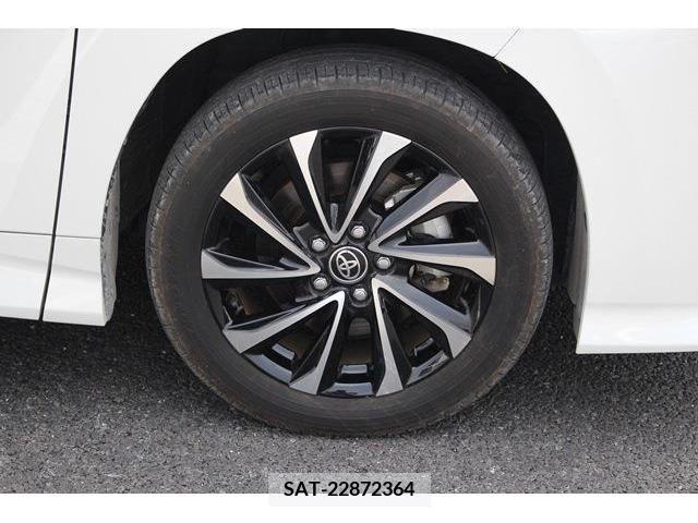 Toyota NOAH HYBRID 2022-04 322887-10