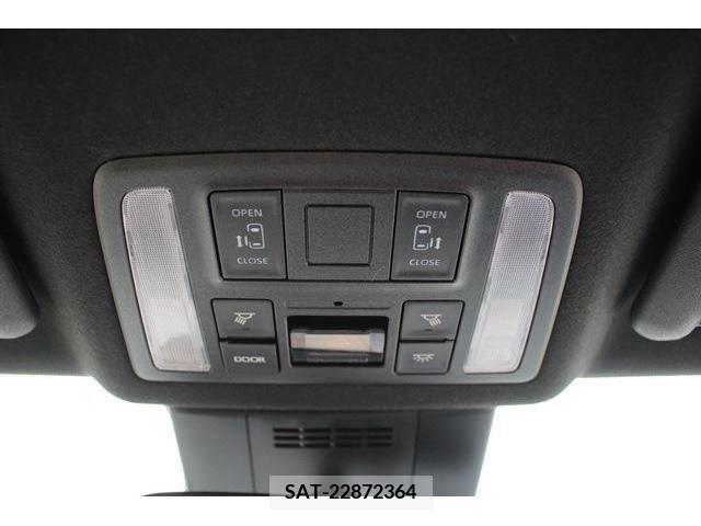 Toyota NOAH HYBRID 2022-04 322887-4