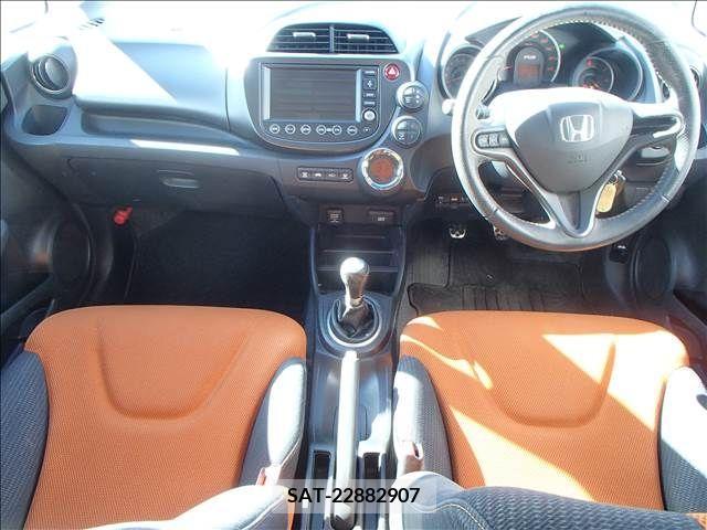 Honda FIT 2010-12 205421-1
