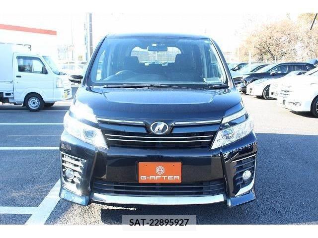 Toyota VOXY 2014-12 213792-7
