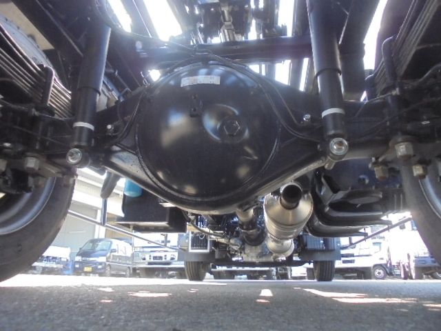Mitsubishi CANTER 2023-02 18877-19
