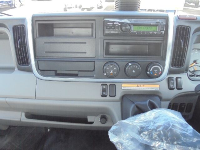 Mitsubishi CANTER 2023-02 18877-11