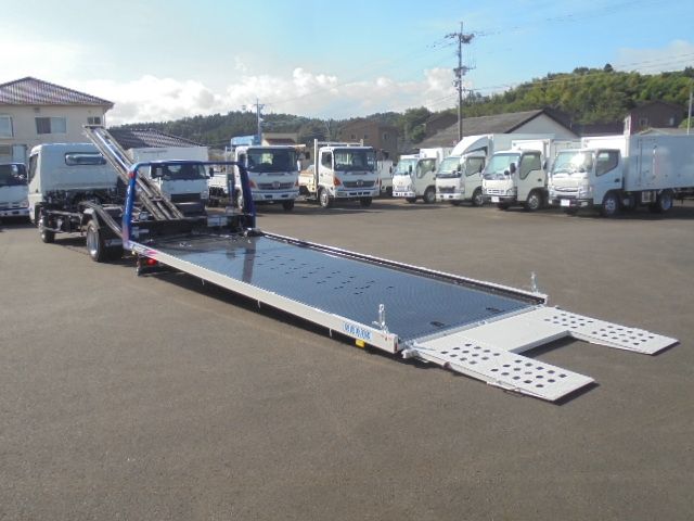 Mitsubishi CANTER 2023-02 18877-28