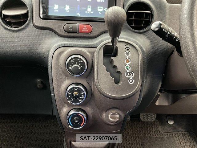 Toyota SPADE 2014-05 348198-18