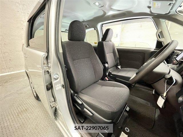 Toyota SPADE 2014-05 348198-3