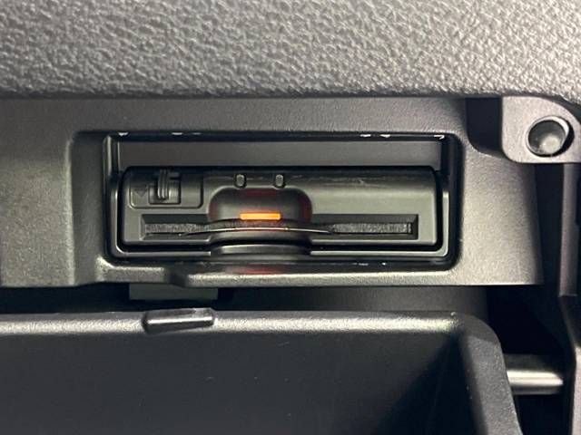 Nissan SERENA 2017-03 20155-7