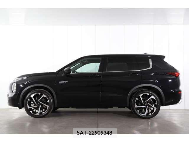 Mitsubishi OUTLANDER PHEV 2022-02 281151-2