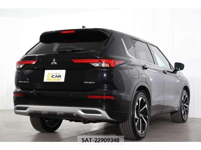 Mitsubishi OUTLANDER PHEV 2022-02 281151-19