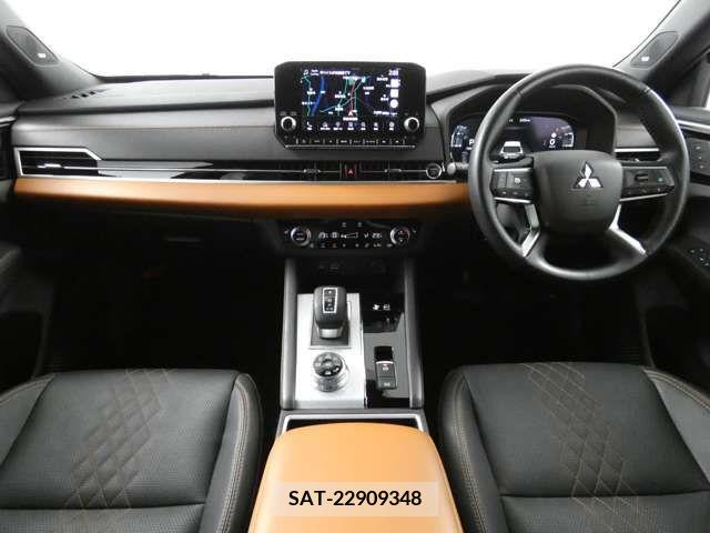 Mitsubishi OUTLANDER PHEV 2022-02 281151-5