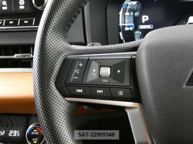 Mitsubishi OUTLANDER PHEV 2022-02 281151-15