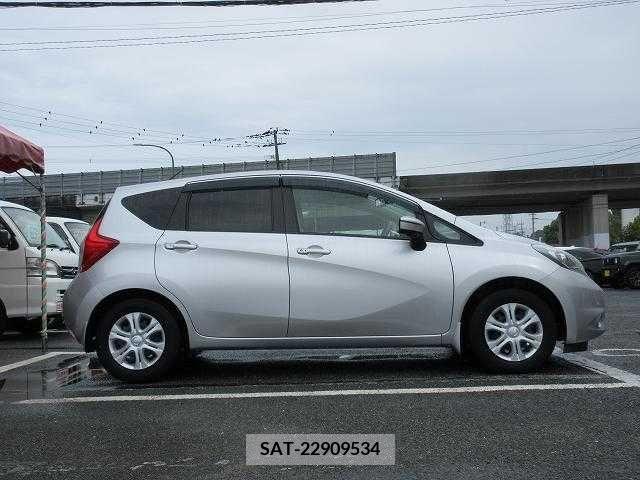 Nissan NOTE 2016-06 201082-15