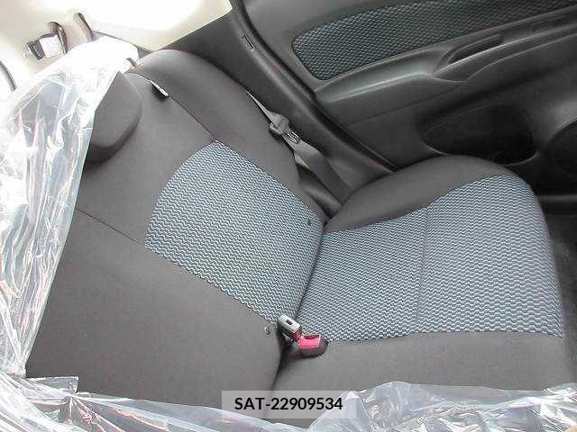 Nissan NOTE 2016-06 201082-13