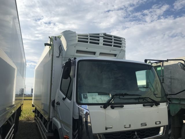MITSUBISHI FUSO Fighter 2011-12 1381-3