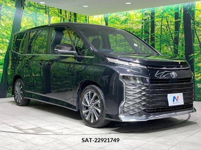 Toyota VOXY 2023-03 395002-17