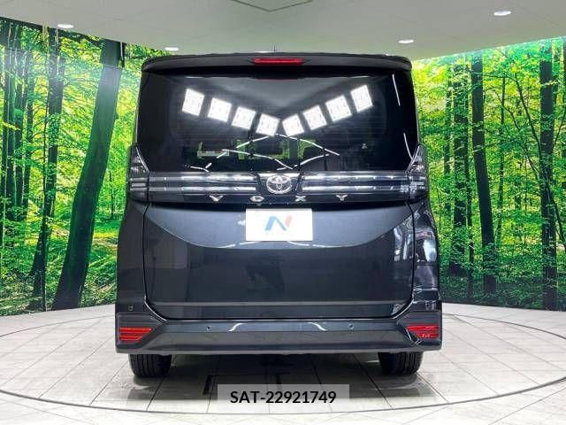 Toyota VOXY 2023-03 395002-16