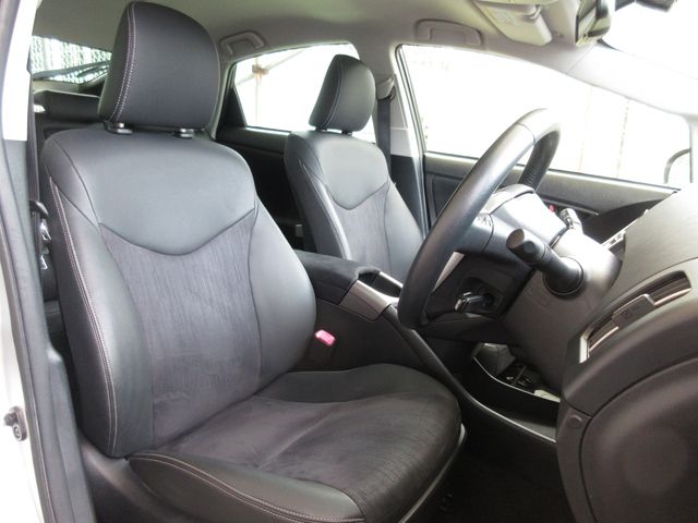 Toyota PRIUS PHV 2012-09 5990-5
