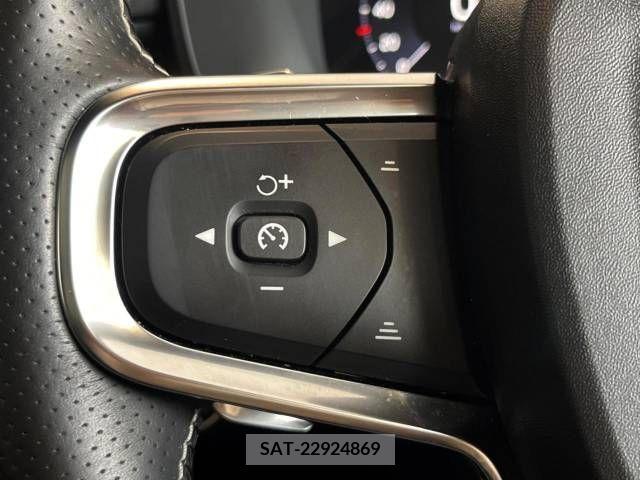 Volvo XC40 2018-05 288712-7