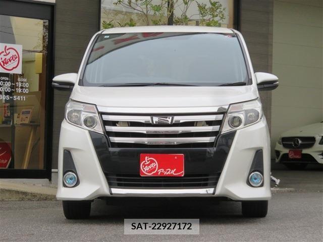 Toyota NOAH 2014-08 228009-1