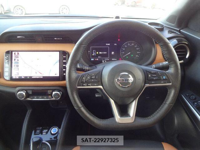 Nissan KICKS 2021-06 207223-11