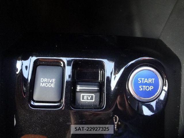 Nissan KICKS 2021-06 207223-16