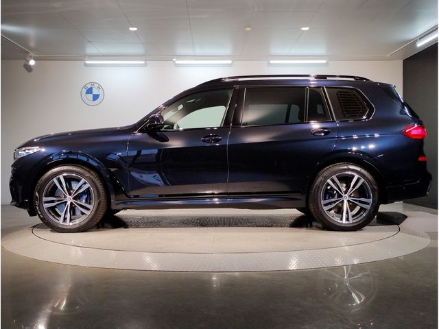 Bmw X7 2022-09 191864-1