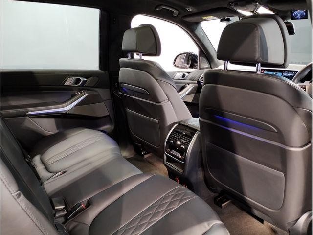 Bmw X7 2022-09 191864-17