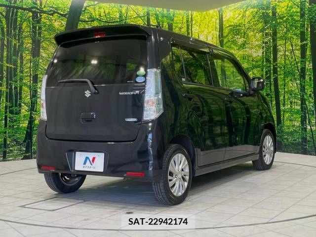 Suzuki WAGON R 2014-11 370917-17