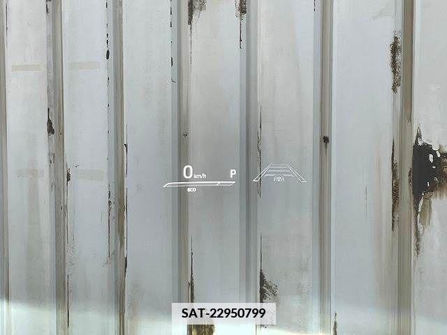 Toyota VOXY 2022-09 378519-6