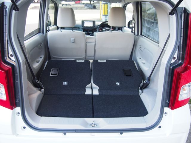 Daihatsu MOVE 2018-06 11690-8