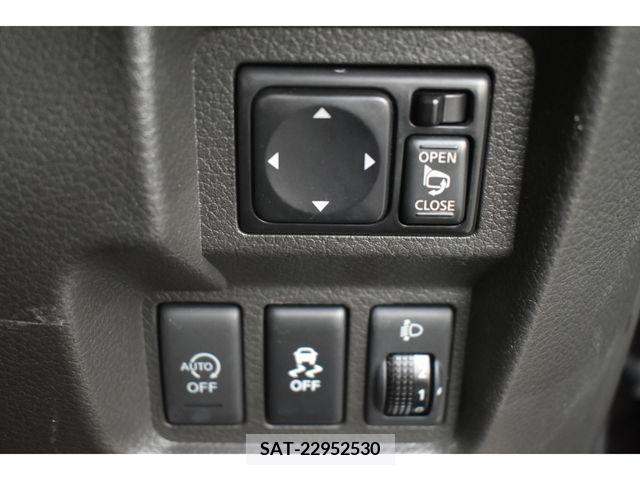 Nissan CUBE 2017-02 295668-5