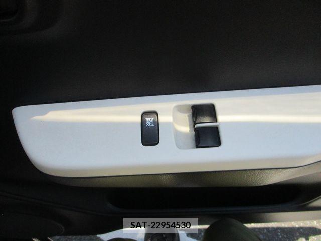 Suzuki ALTO 2015-08 351292-12