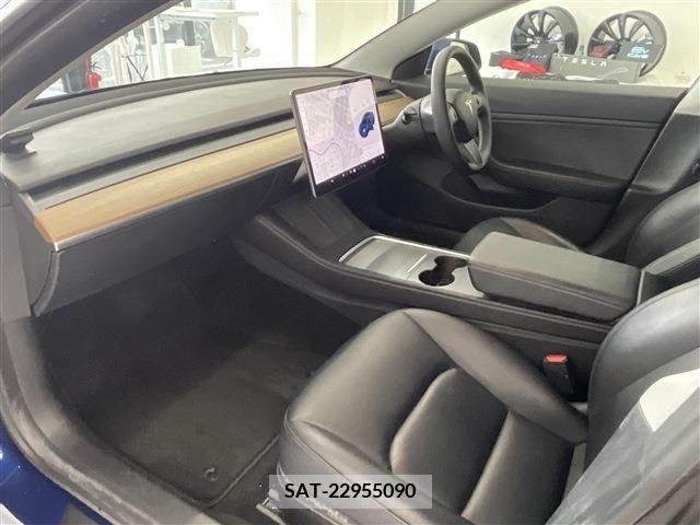 Tesla MODEL 3 2020-12 299037-9