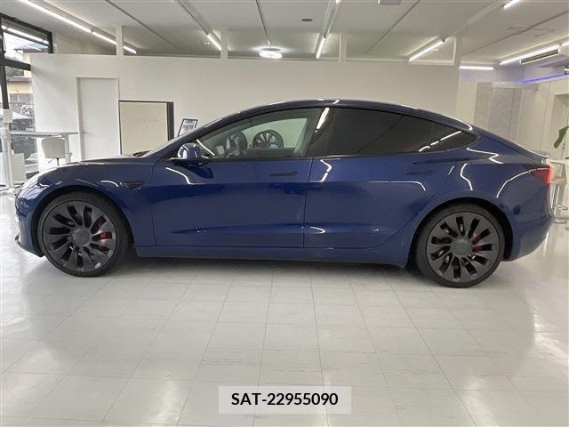 Tesla MODEL 3 2020-12 299037-4