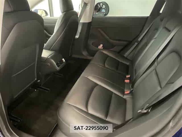 Tesla MODEL 3 2020-12 299037-12