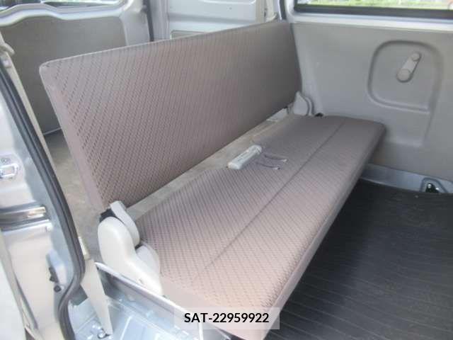Suzuki EVERY 2019-05 325438-13