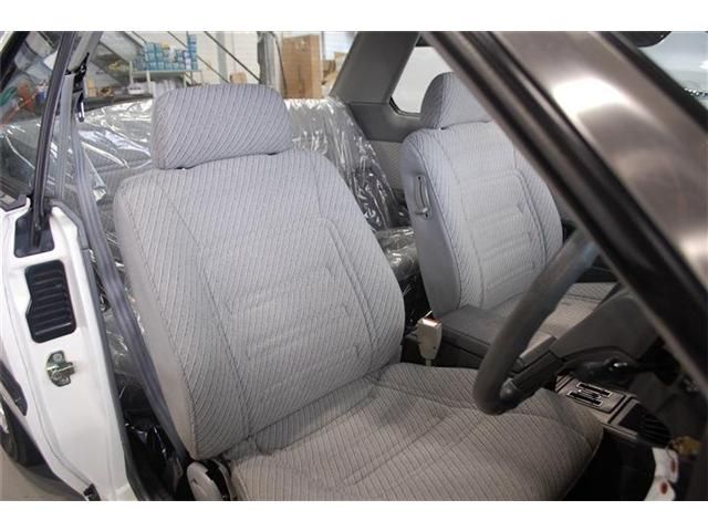 Nissan SKYLINE 1982-05 3743-9