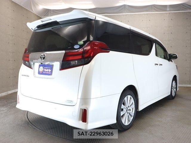 Toyota ALPHARD 2017-09 299403-1