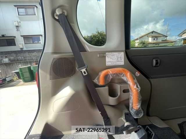 Daihatsu TANTO 2011-06 369256-4