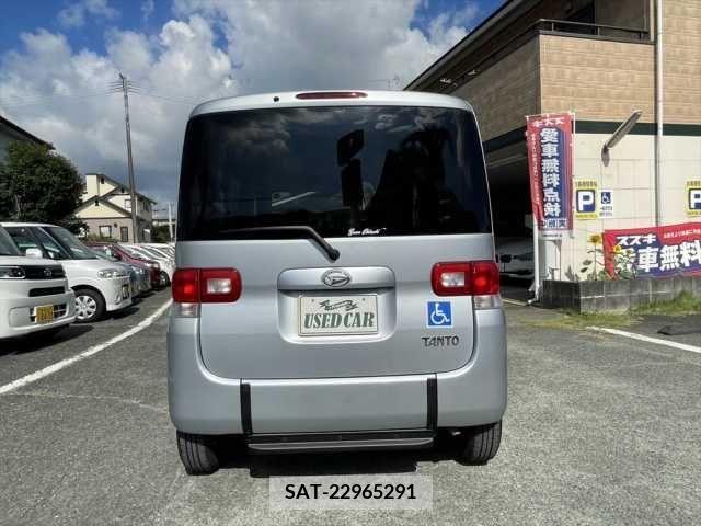 Daihatsu TANTO 2011-06 369256-13