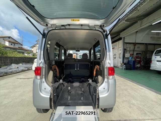 Daihatsu TANTO 2011-06 369256-2