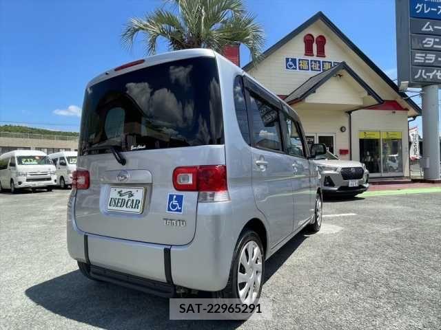 Daihatsu TANTO 2011-06 369256-10