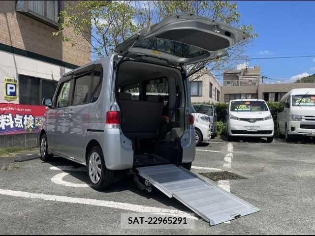 Daihatsu TANTO 2011-06 369256-0