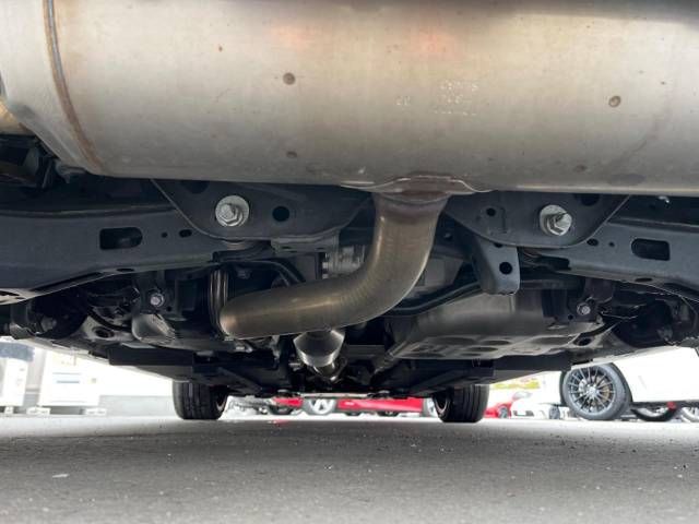 Toyota YARIS 2020-10 184980-19
