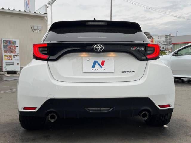 Toyota YARIS 2020-10 184980-13