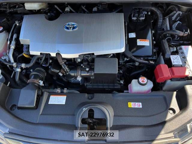 Toyota PRIUS 2019-04 366588-18