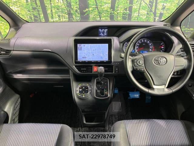 Toyota NOAH 2014-05 346472-1